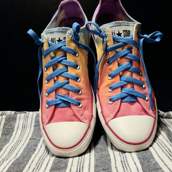 Tie dye Converse shoes mens size 8 womens size 10, 1 FREE pair of Dead socks - Picture 7 of 13